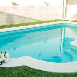 PISCINA FORMENTERA 6 - 5.85 x 2.75 x 1.04 / 1.64 M - Imagen 1