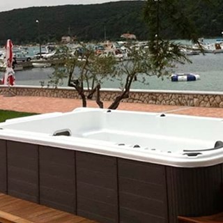 SWIMSPA MODELO MAGNUS - Imagen 2